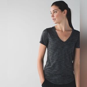 Lululemon What The Sport Tee ~ Heathered Black ~ size 6